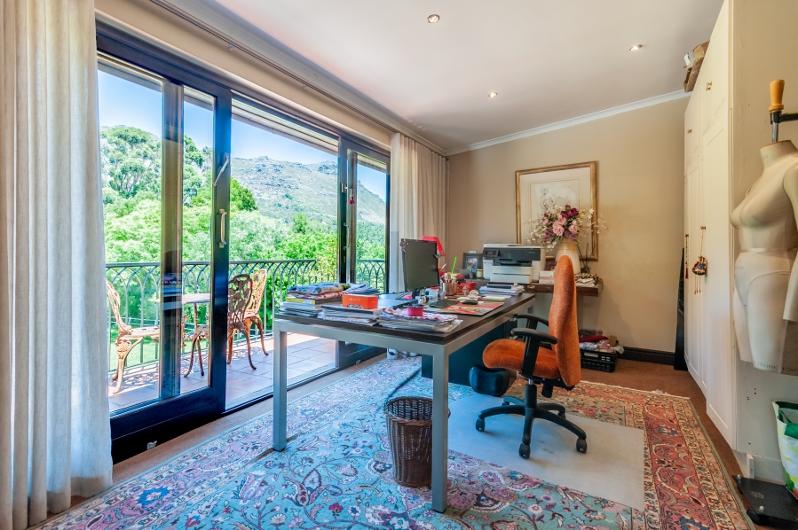 5 Bedroom Property for Sale in Hout Bay Western Cape